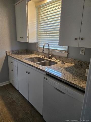 318 N Lincoln Ave - Photo 3 of 4