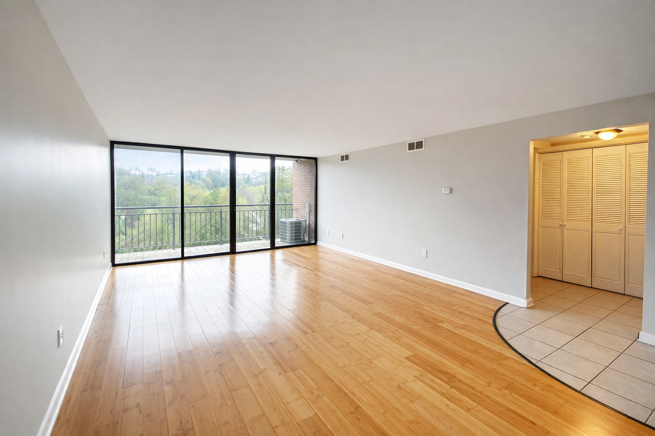 5050 DOYLE ROAD301 #301 - Photo 2 of 7