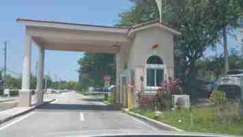 featured image of 20400 Nw 7th Ave ##204