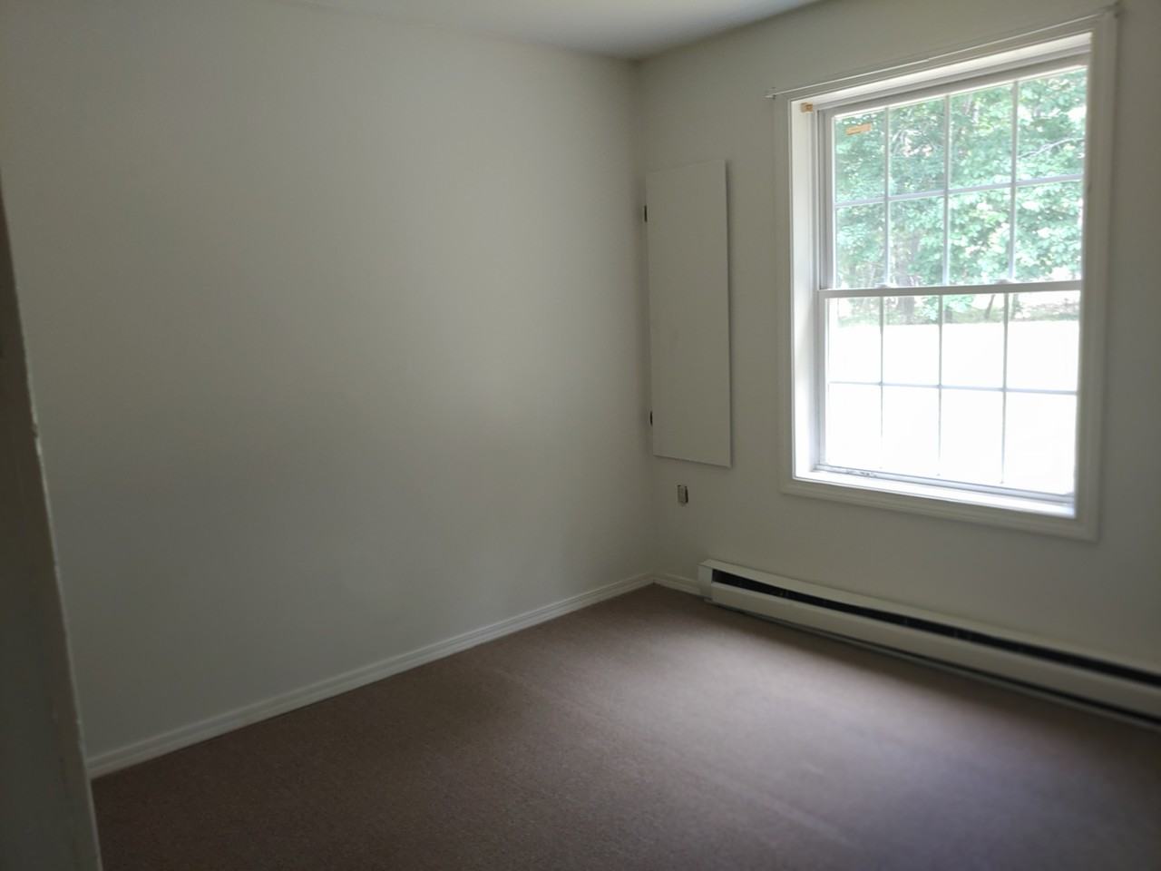 364 Emerys Bridge Rd - Photo 7 of 13
