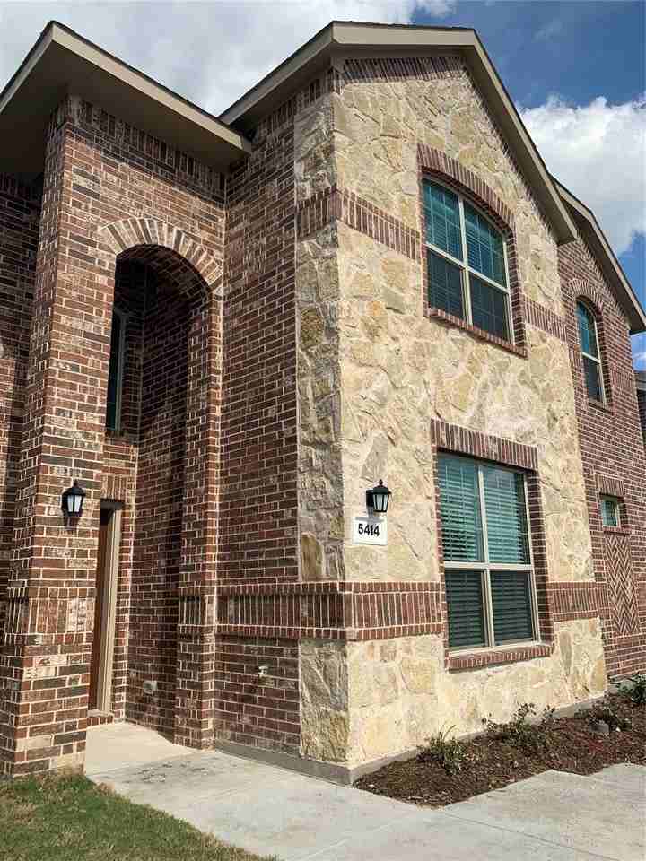 5414 Riverwalk Pkwy - Photo 6 of 17