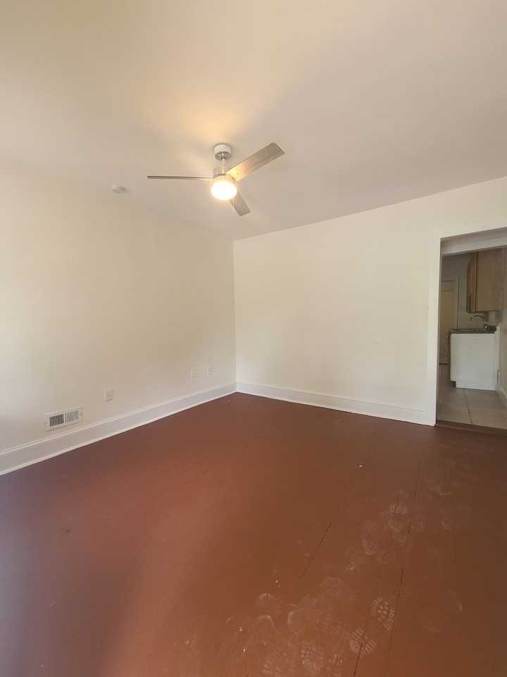 532 Walnut St #1 - Photo 2 of 34