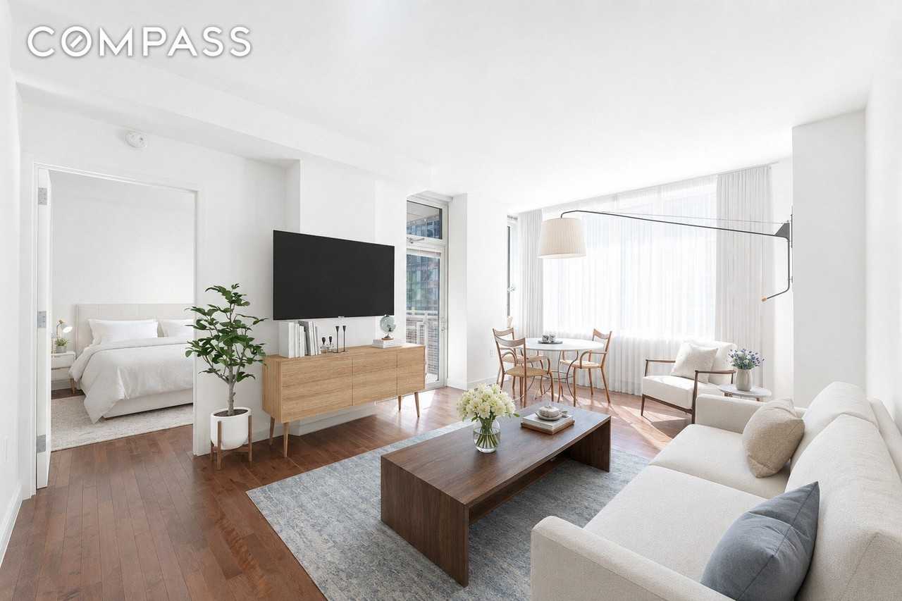 225 E 34th St #14G