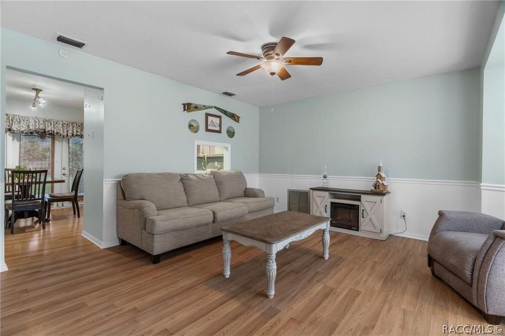 6094 E Penrose St #6094 - Photo 4 of 31