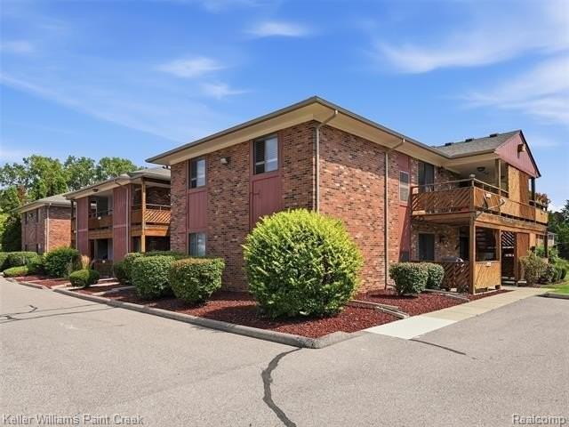 16490 Clarkson Dr #55 - Photo 4 of 29