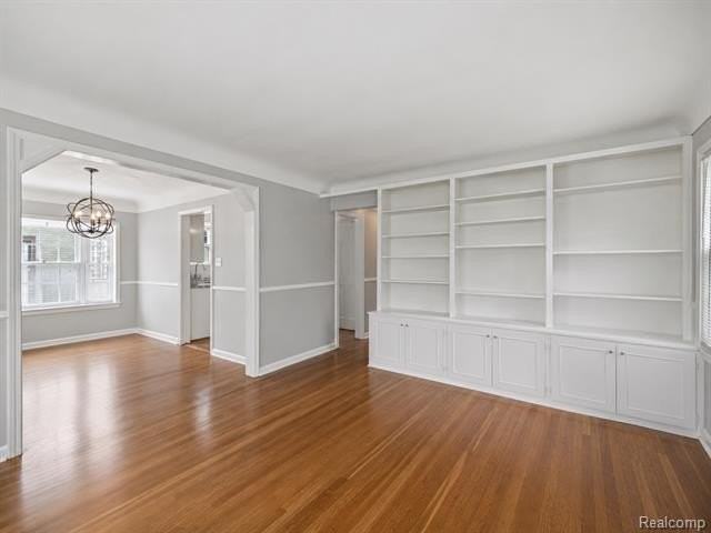 1646 S Bates St - Photo 5 of 20