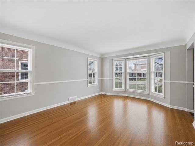 1646 S Bates St - Photo 6 of 20