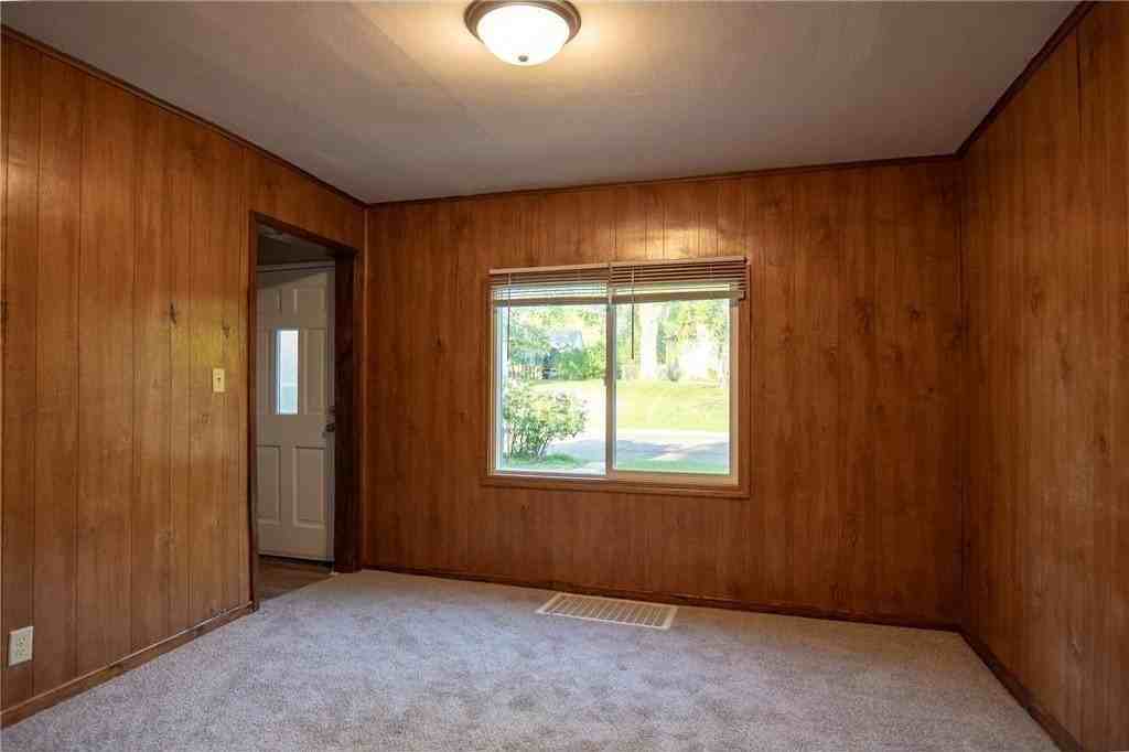 608 7th Ave S - Photo 3 of 13