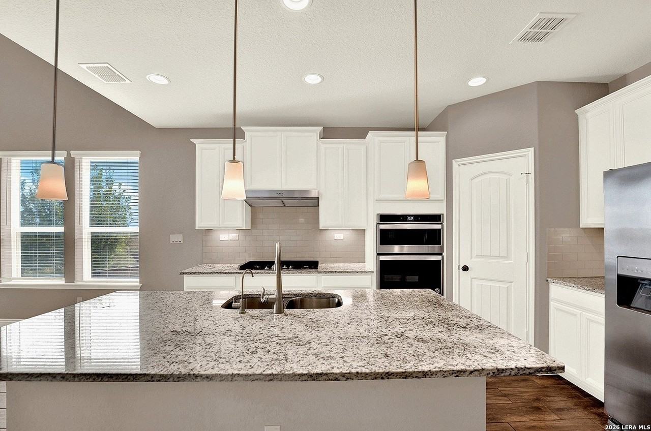 6136 Panola Pass - Photo 4 of 50