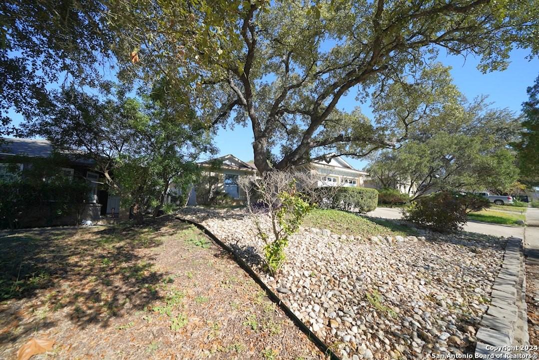 4211 Colonneh Trl - Photo 4 of 43