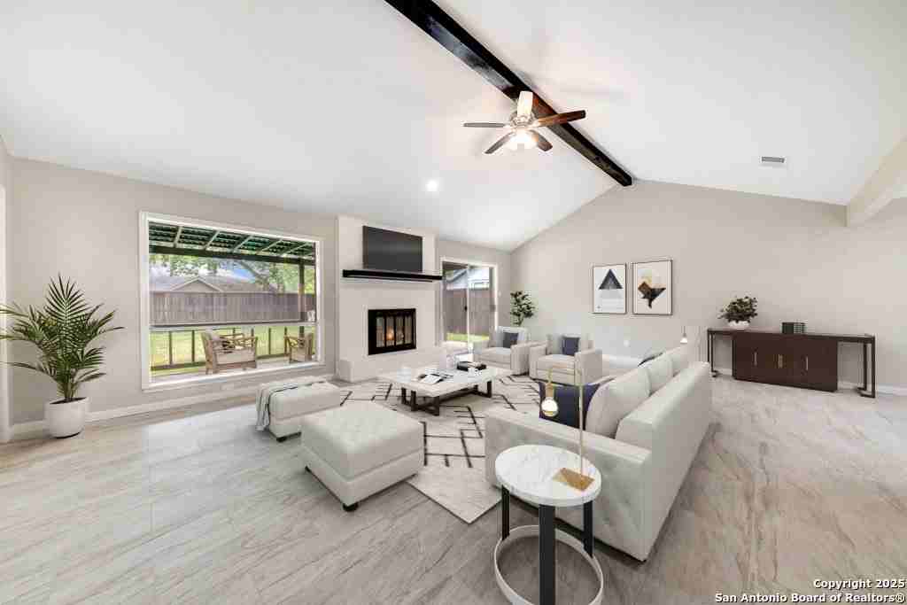 627 Summerwood Dr - Photo 2 of 34