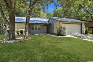 8411 Aristotle - Photo 1 of 1