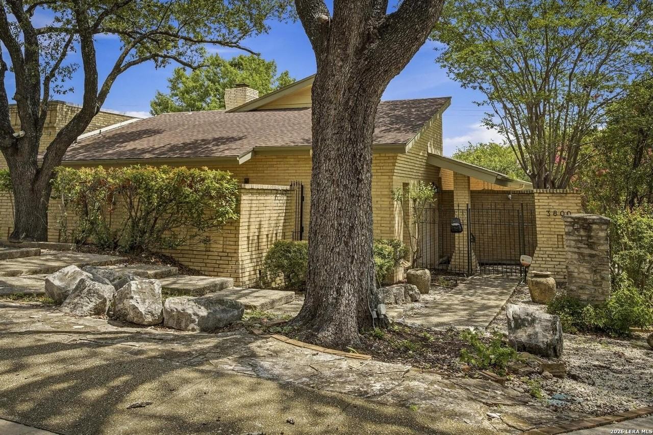 3800 E Songbird - Photo 4 of 32