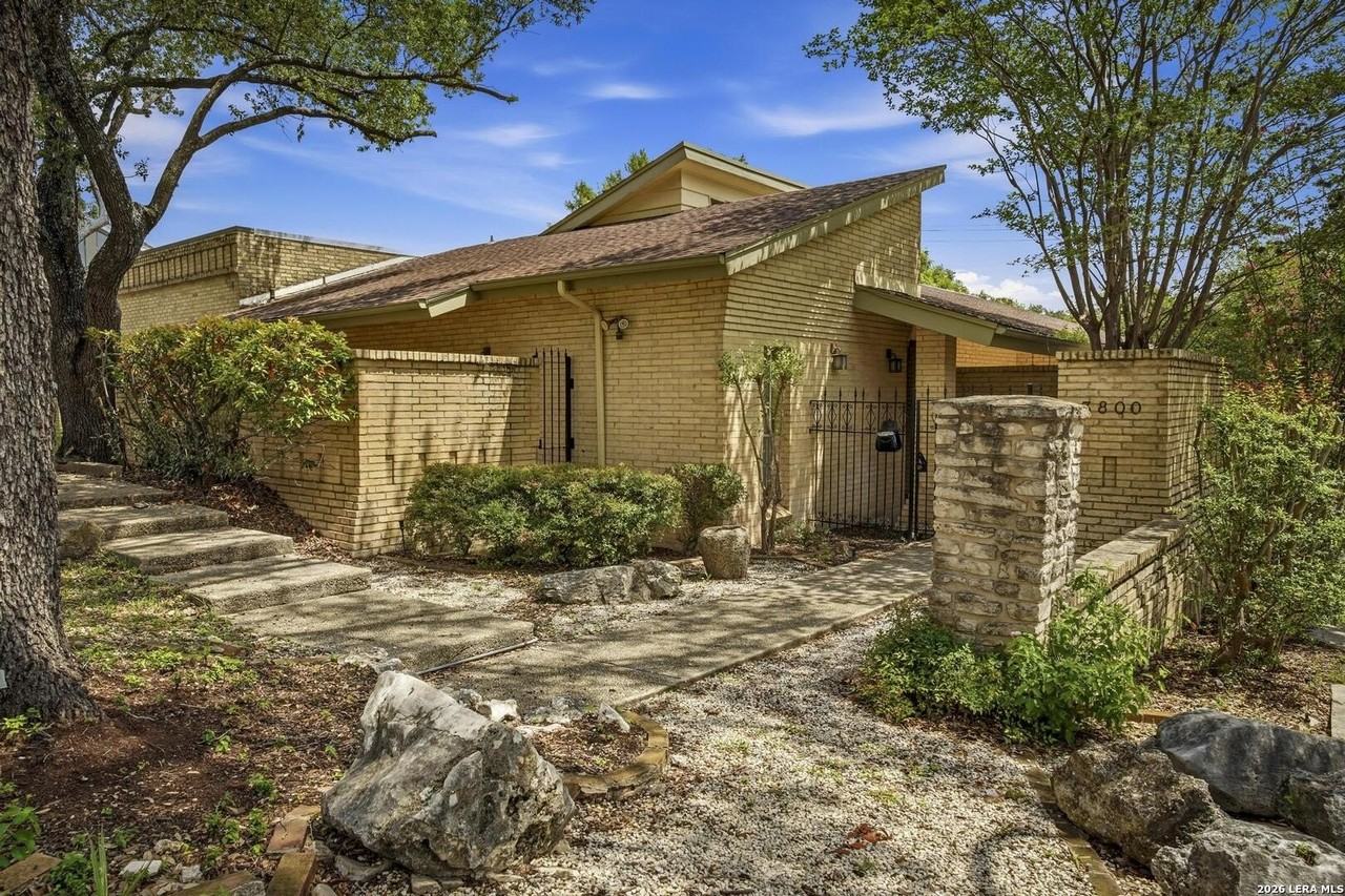 3800 E Songbird - Photo 5 of 32