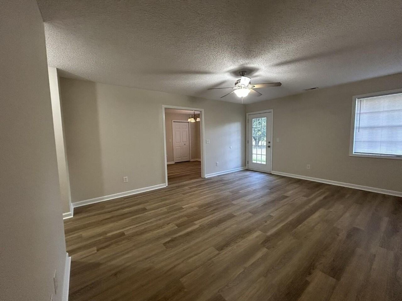 3395 Bolden Ln - Photo 3 of 21