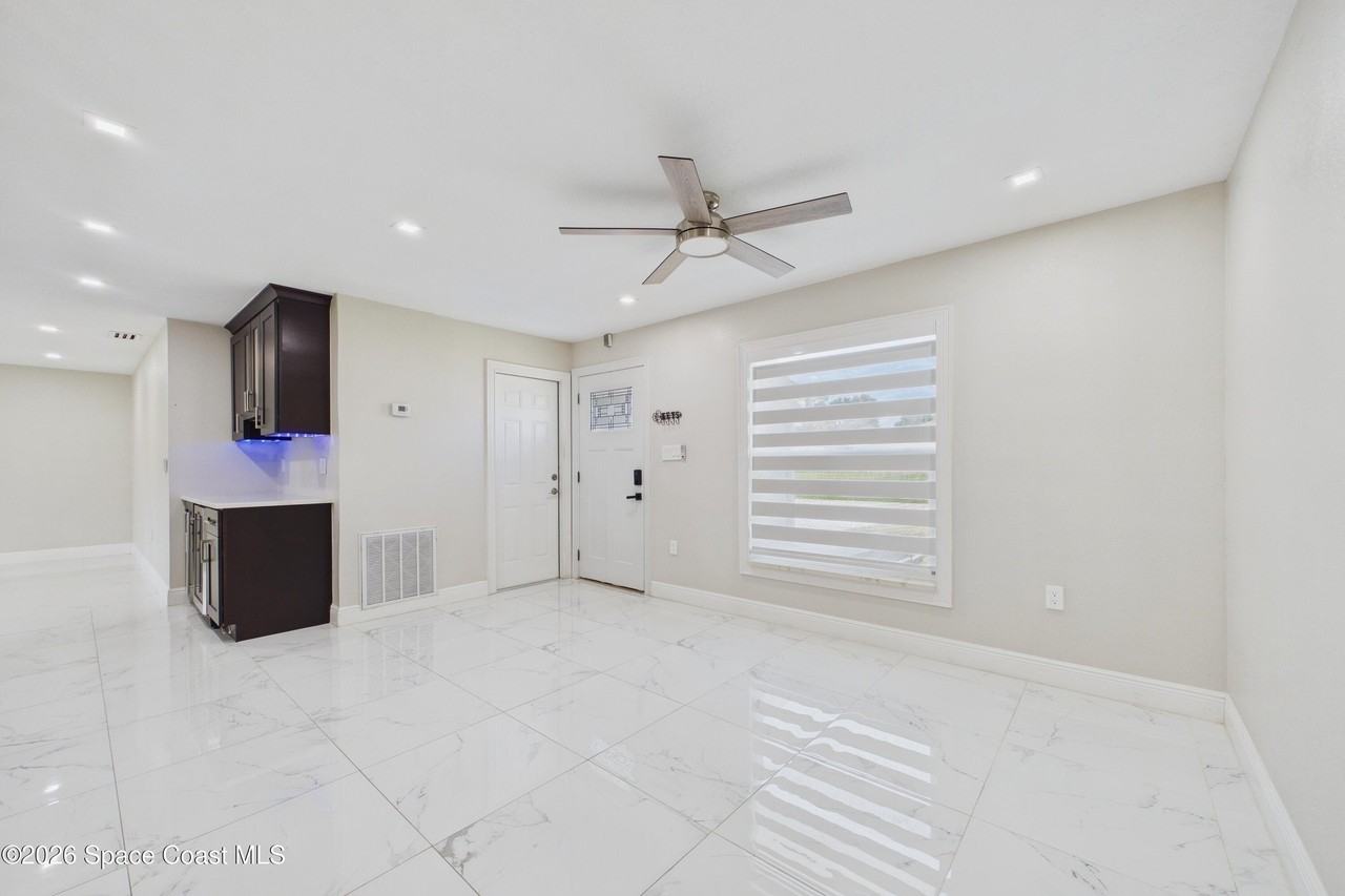 282 Umber St Nw - Photo 5 of 22
