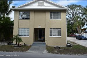 featured image of 658 Young St #1