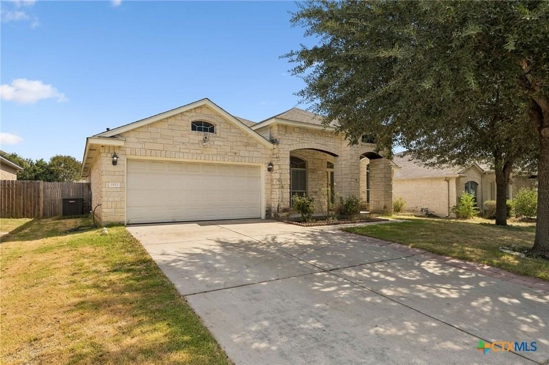 1512 Sweet Leaf Ln - Photo 3 of 38