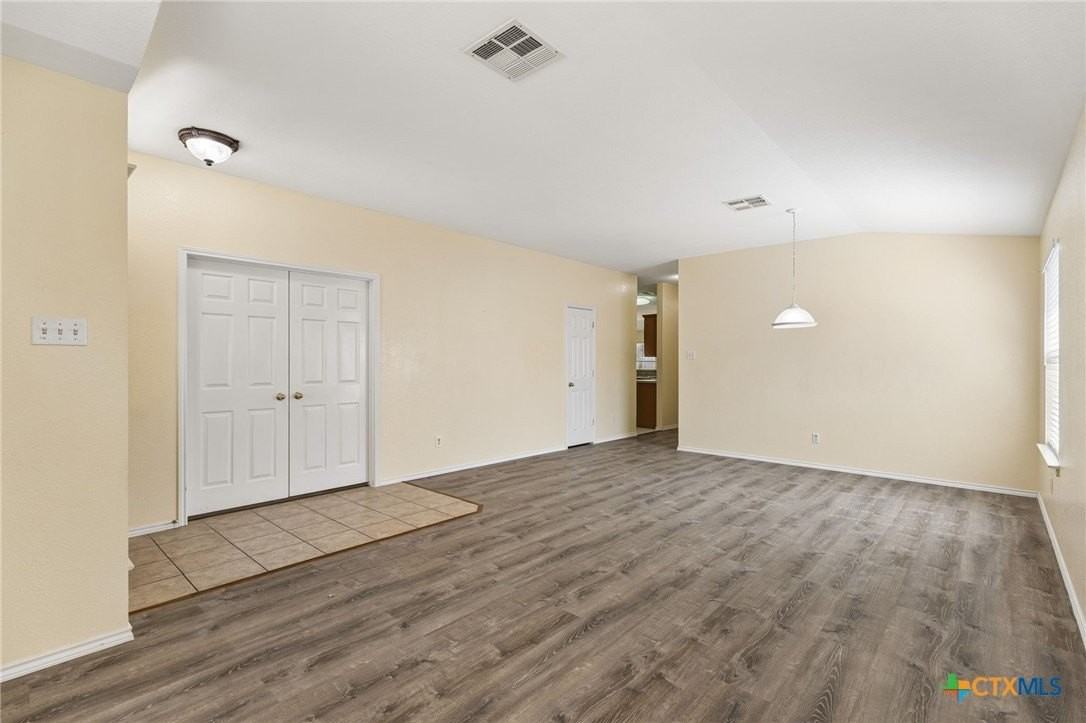 1512 Sweet Leaf Ln - Photo 6 of 38