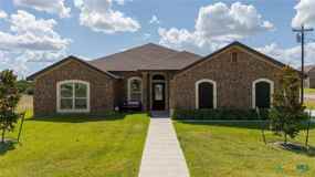 300 Martin Dr - Photo 1 of 1