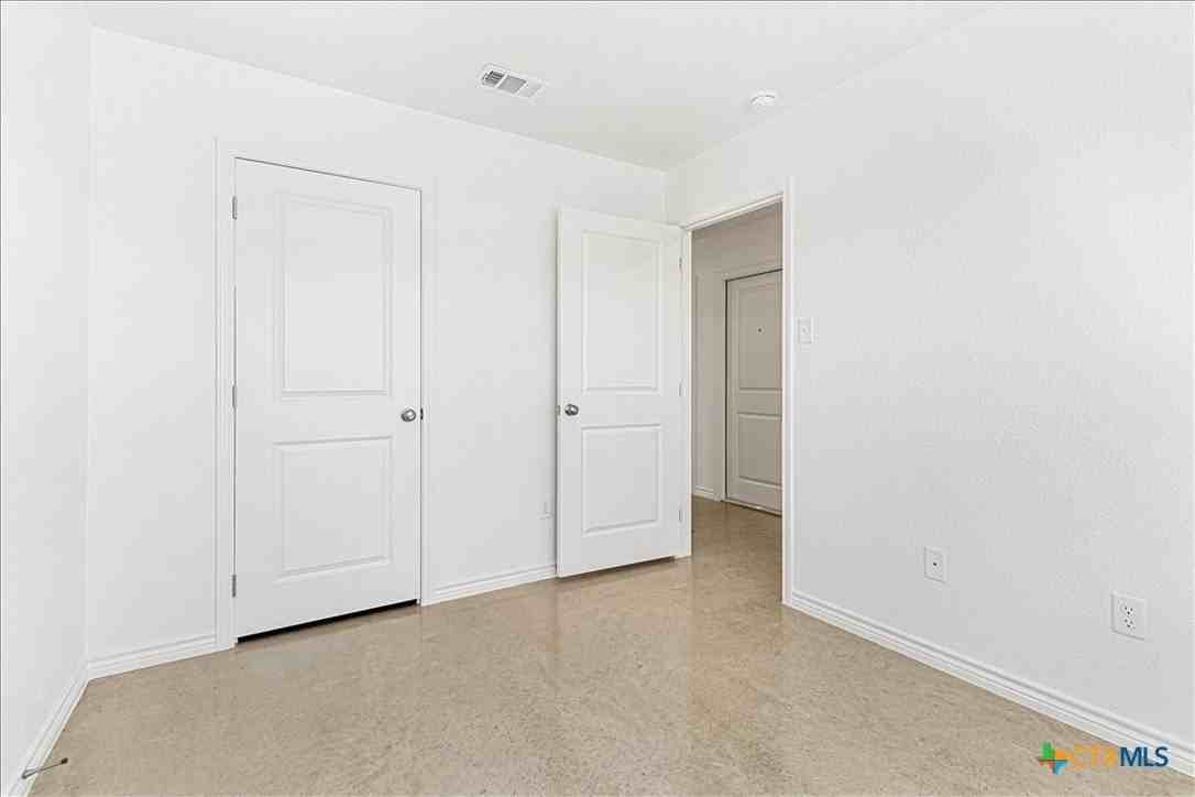 1242 Lehmann #A - Photo 5 of 22