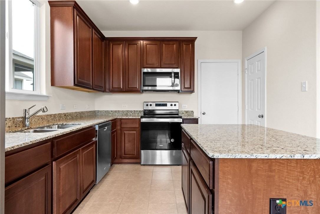 169 Katie Elder Dr - Photo 6 of 12