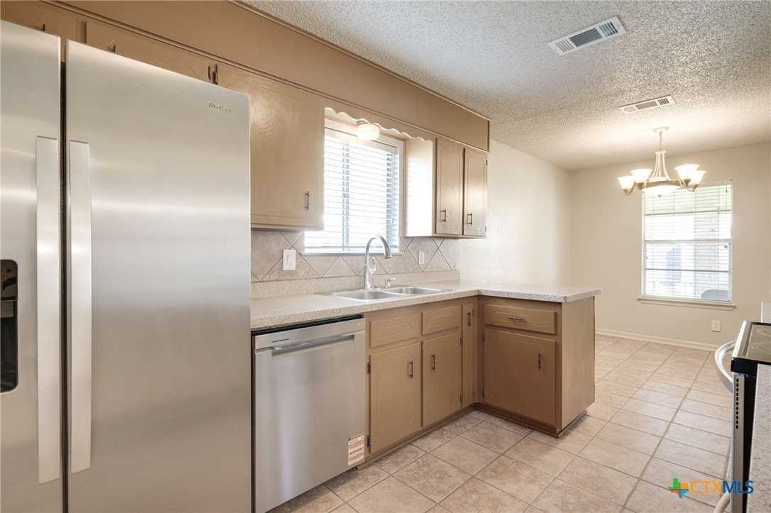 1703 Kingman Rd - Photo 6 of 15