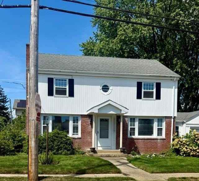 111 Elsie St - Photo 2 of 21