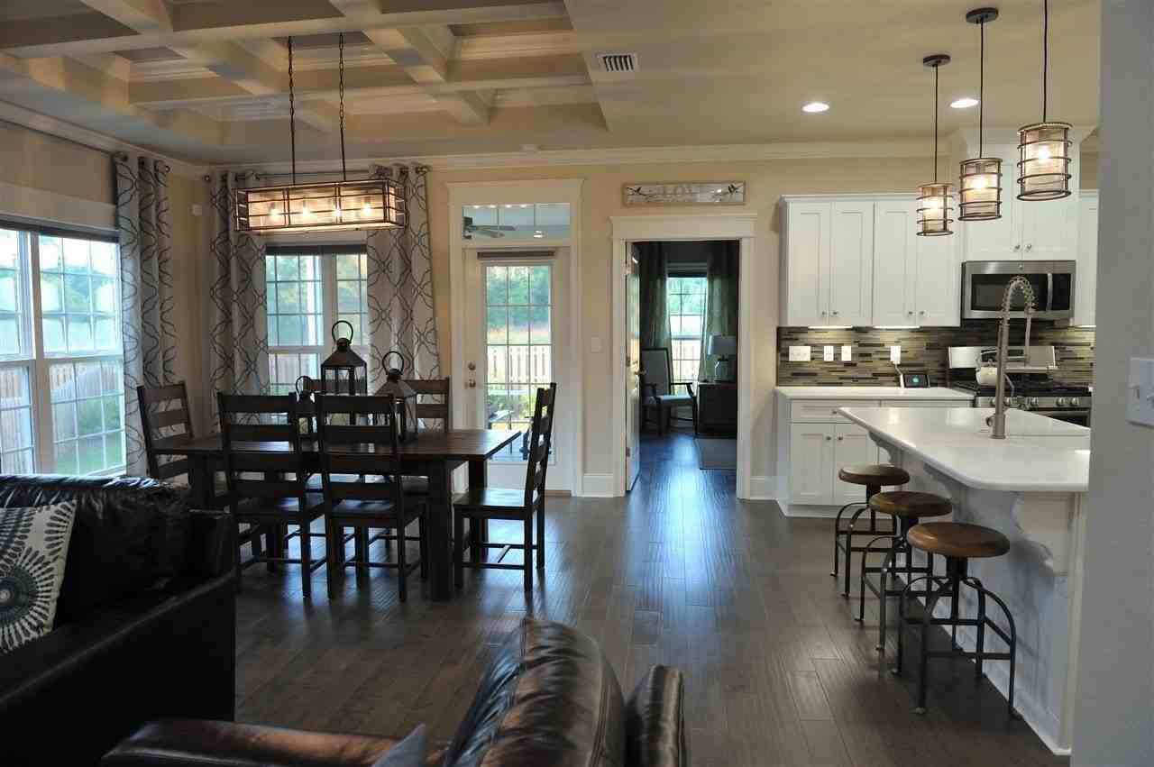 151 Harlan Ct - Photo 4 of 5