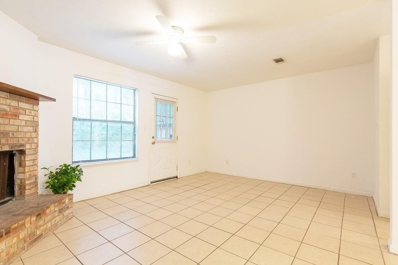 1210 Hidden Pl - Photo 4 of 16