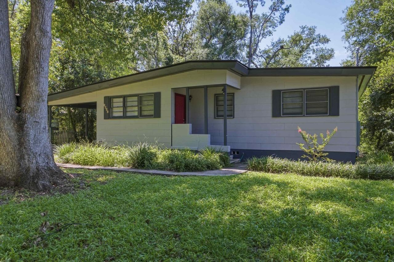 1641 Atkamire Dr