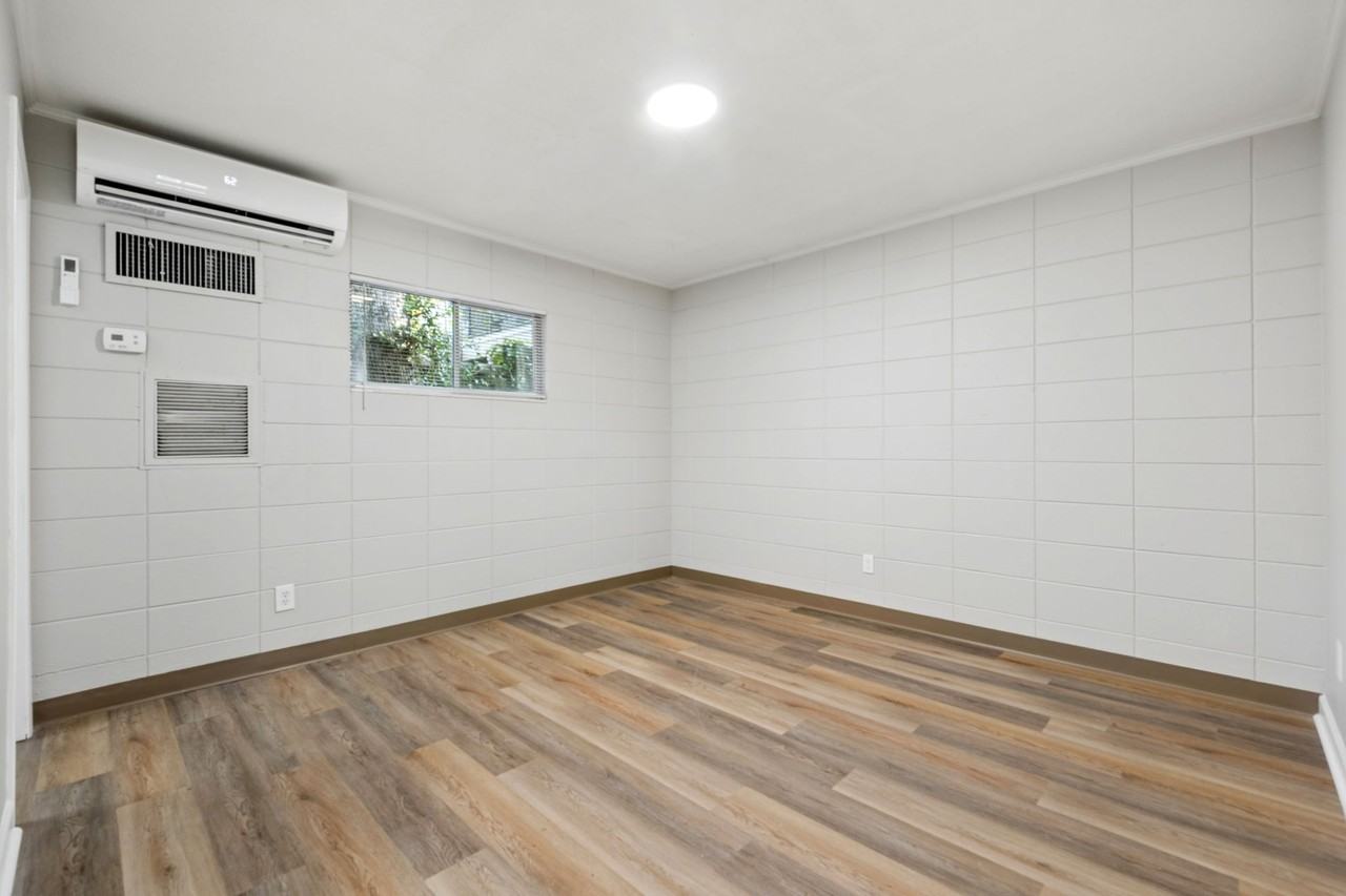 1312 N Adams St #3 - Photo 7 of 17