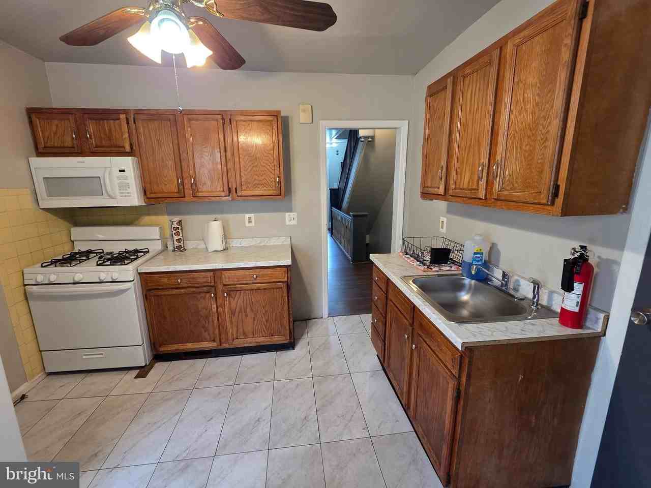 302 Concord Ave #2 - Photo 7 of 16