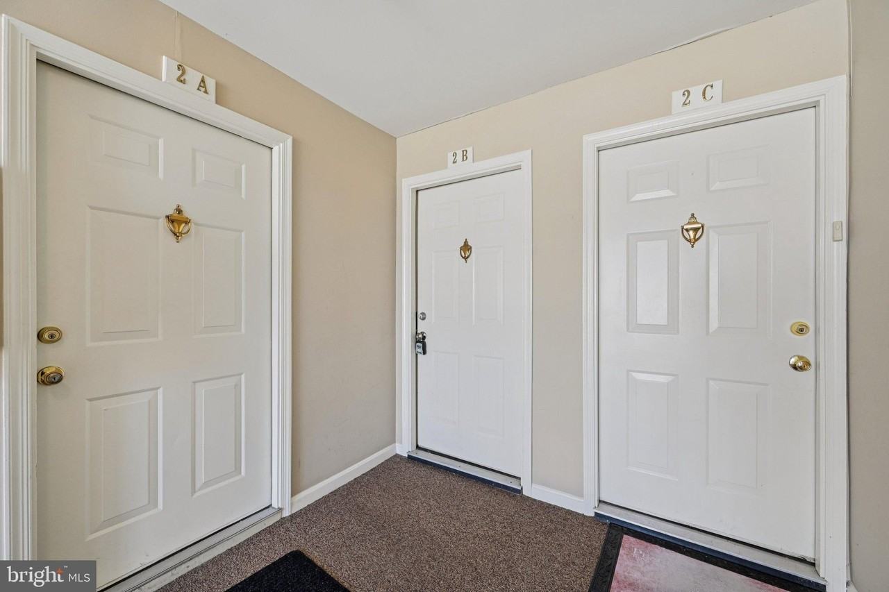 2104 Whitehall Rd #2B - Photo 4 of 37