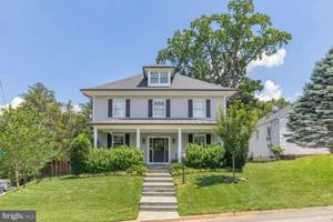featured image of 4917 Bayard Blvd