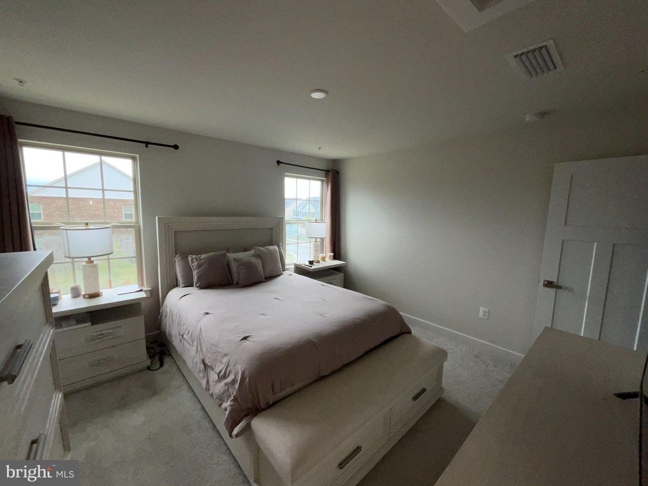 14724 Silver Hammer Way - Photo 2 of 5