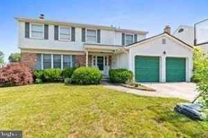 featured image of 15 Waverly Rd