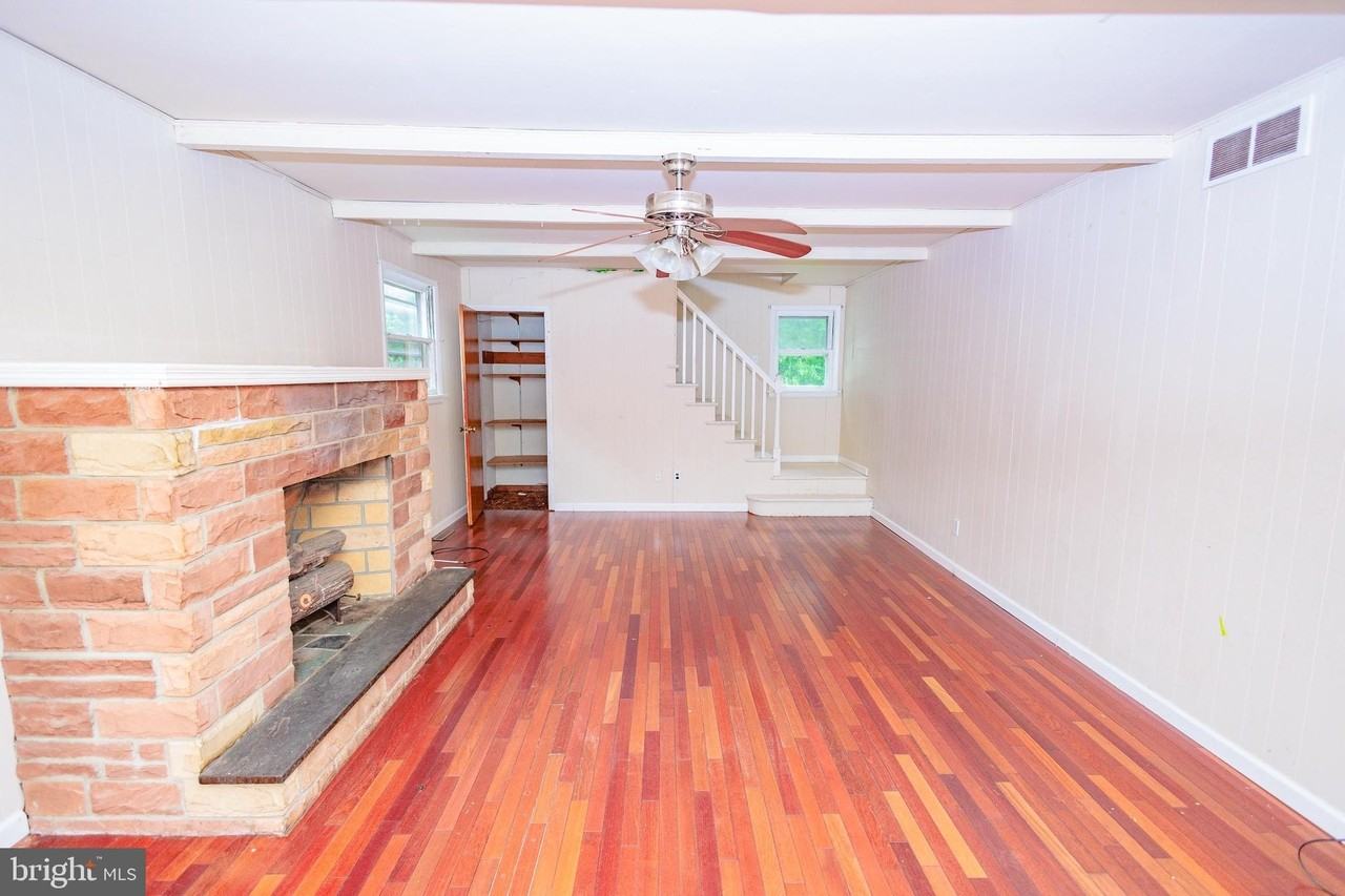 407 W High St - Photo 5 of 21