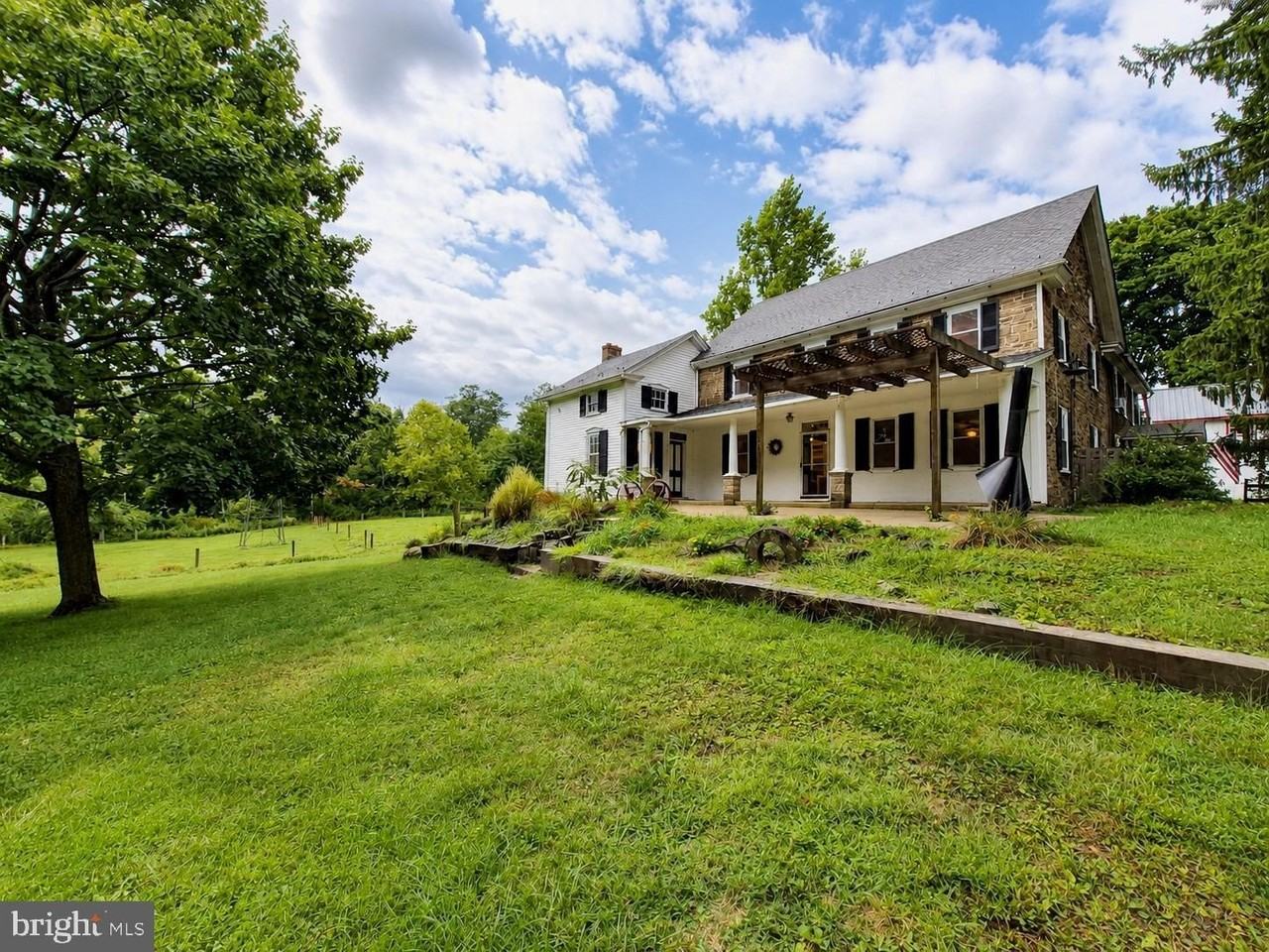 34 Fretz Rd - Photo 2 of 35