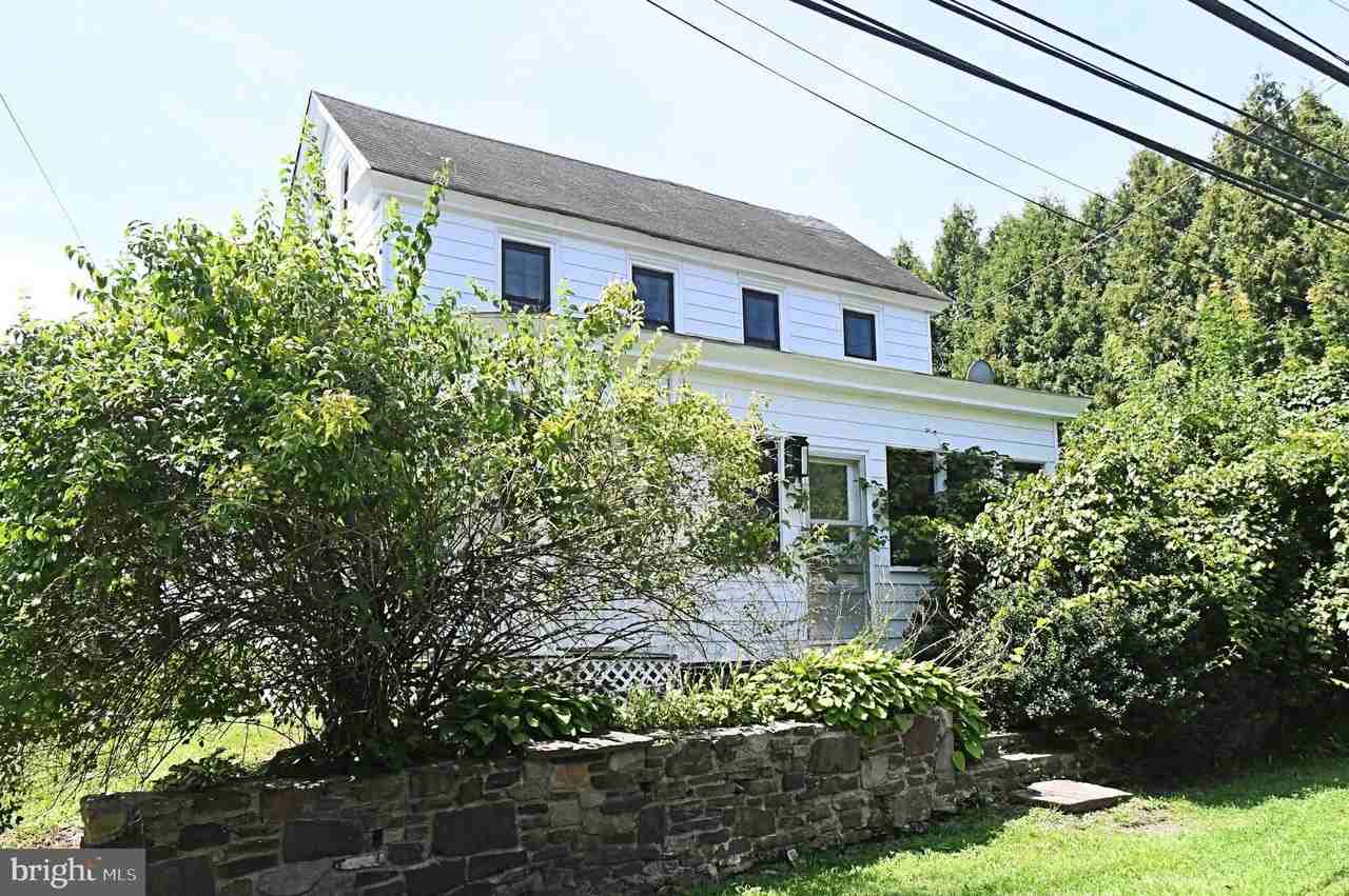 4776 Old Easton Rd - Photo 2 of 31