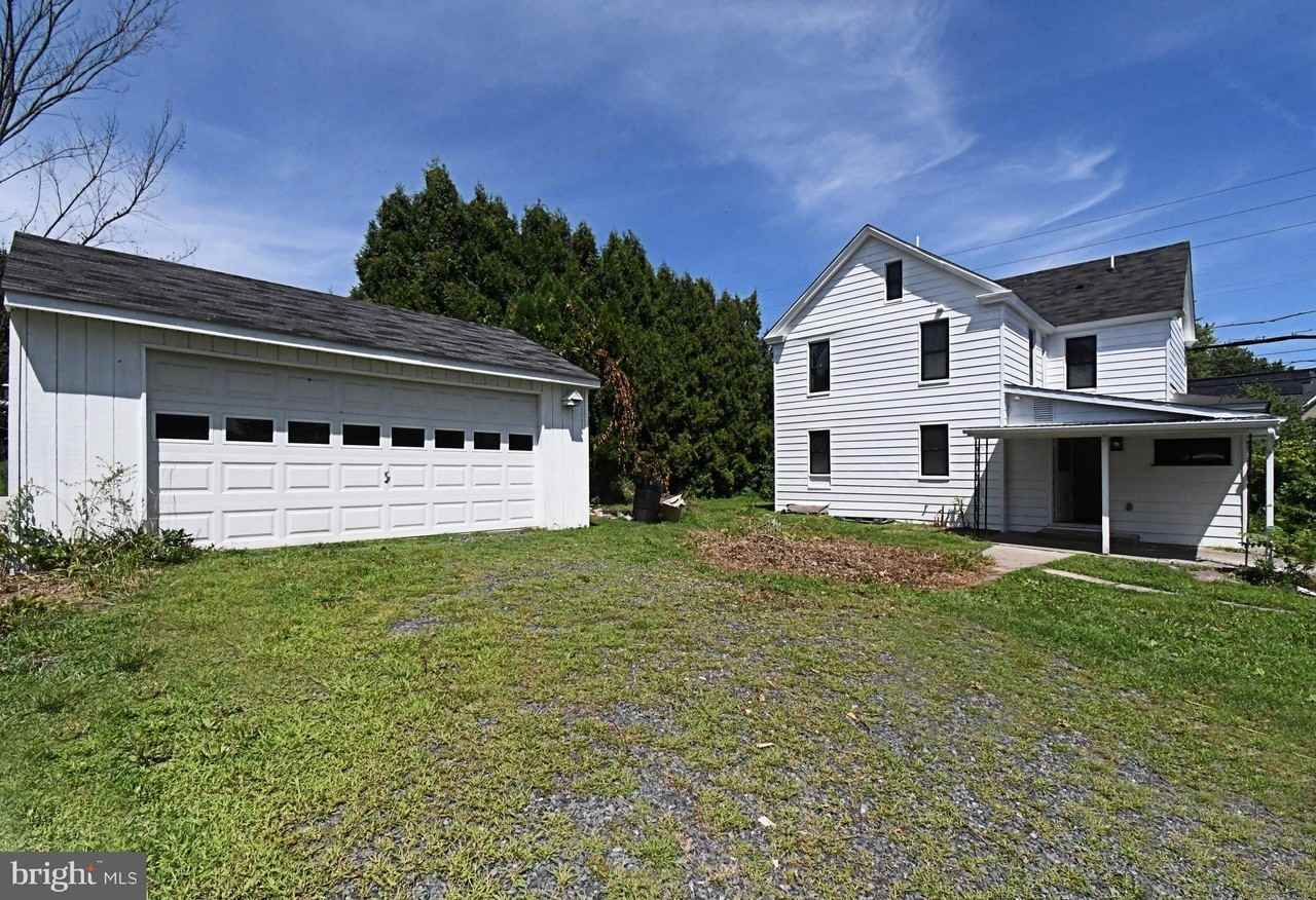 4776 Old Easton Rd - Photo 3 of 31