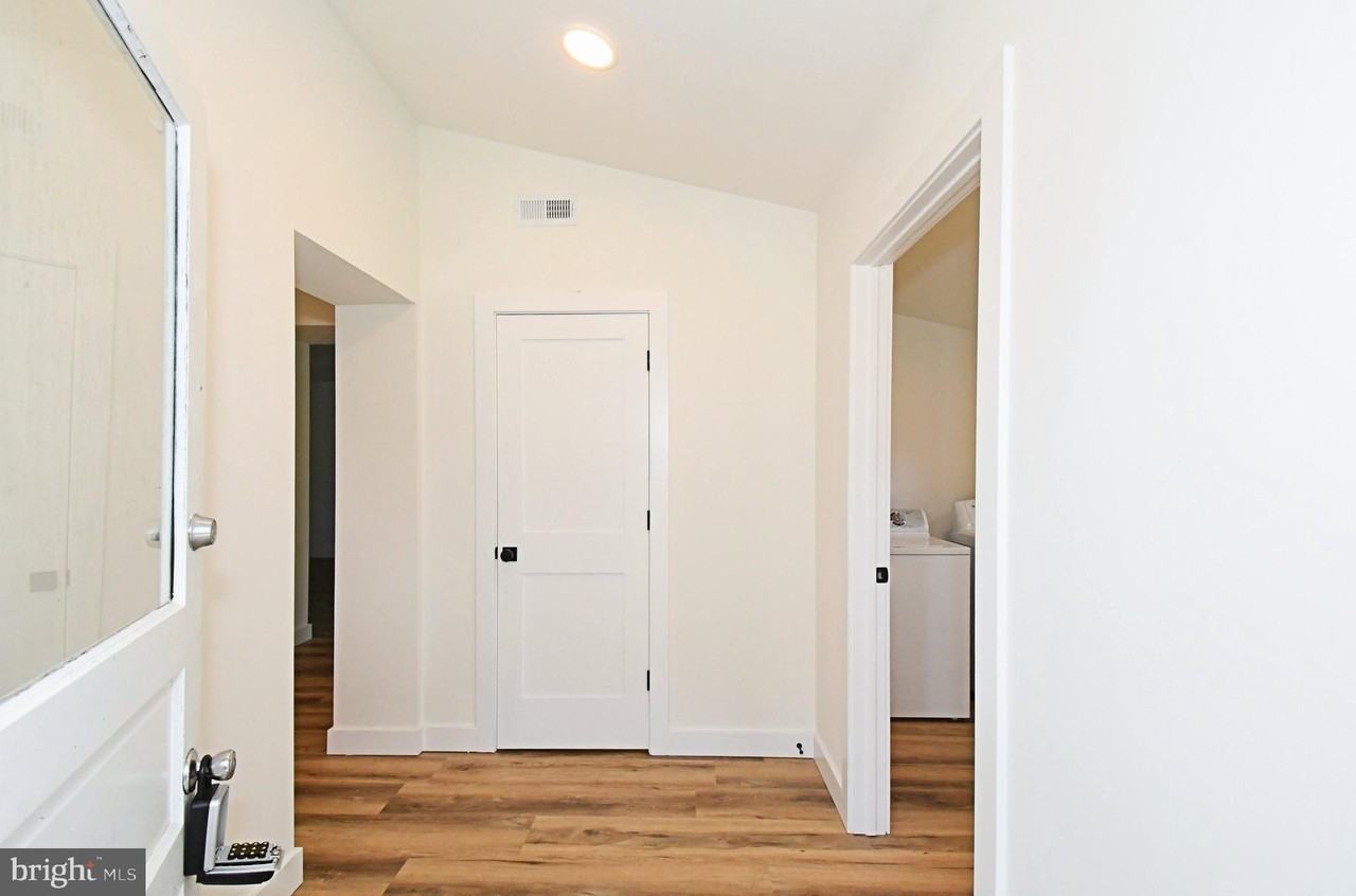 4776 Old Easton Rd - Photo 5 of 31