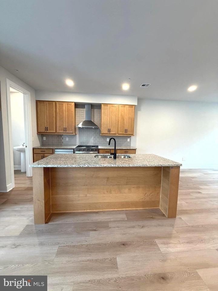 4125 Ridgeview Ave - Photo 2 of 36