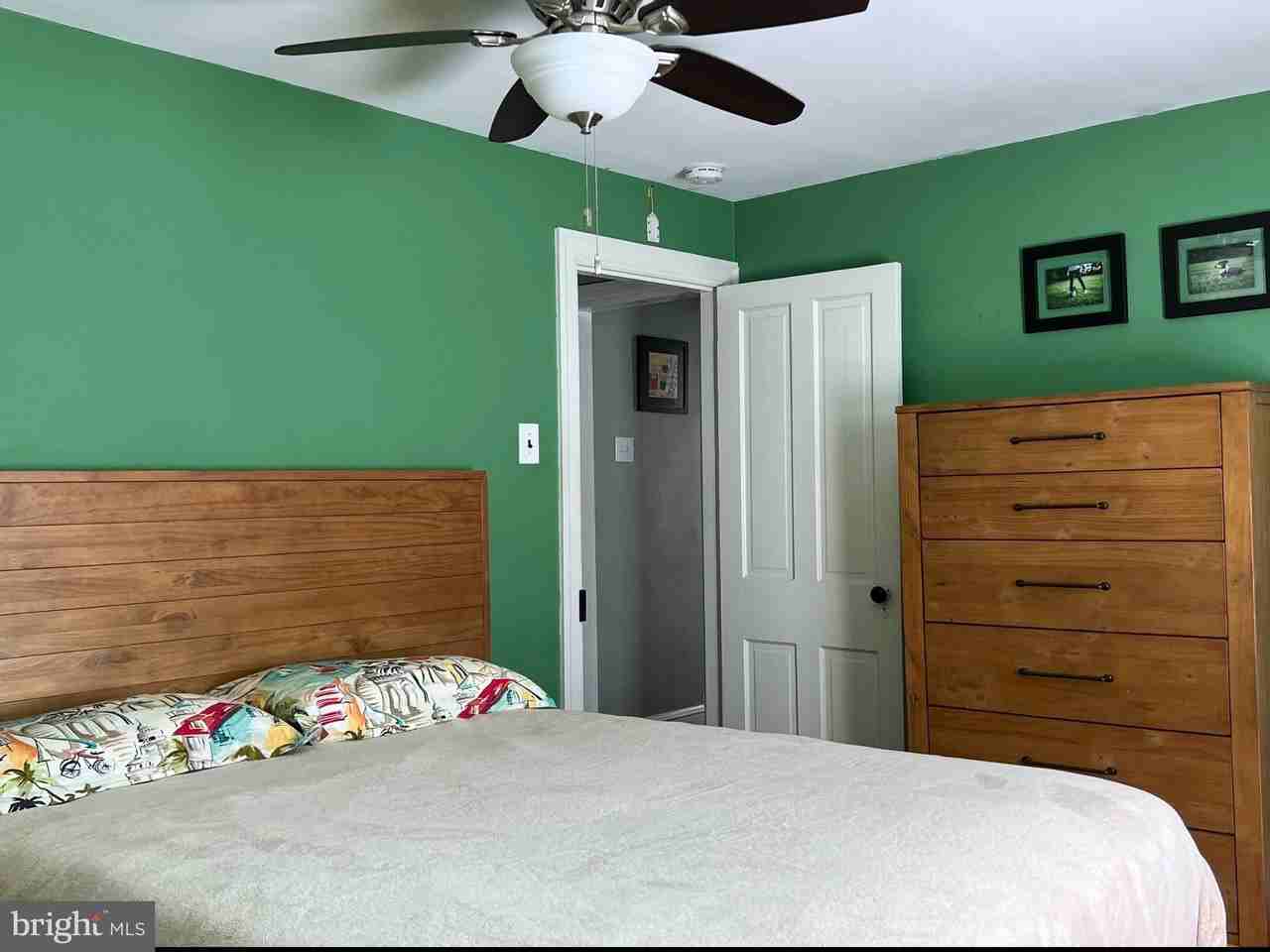 144 Church St - Photo 3 of 29