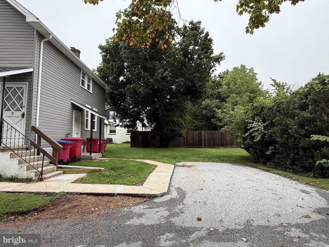 19 E Pothouse Rd - Photo 2 of 11