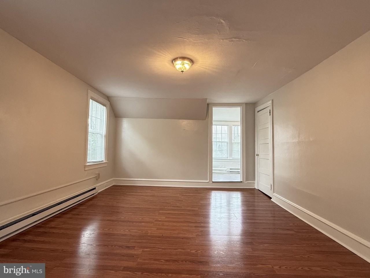 19 E Pothouse Rd - Photo 5 of 11