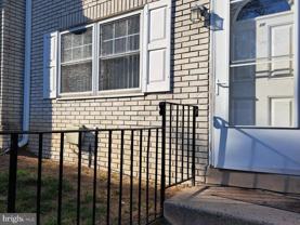 515 N York Rd #2E - Photo 1 of 1