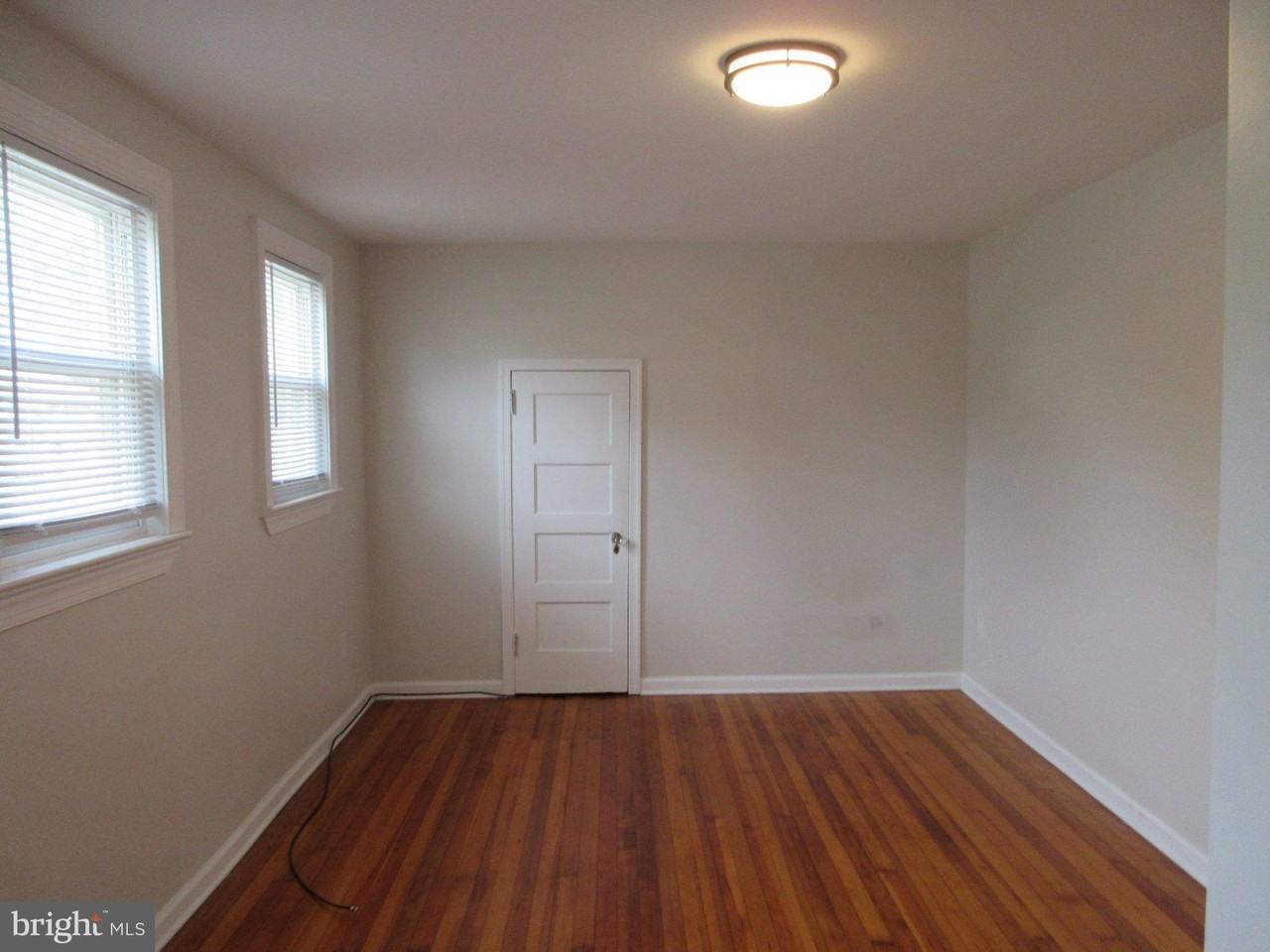 14 Franklin Ave - Photo 3 of 17