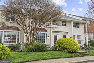 3742 Jason Ave - Photo 1 of 1