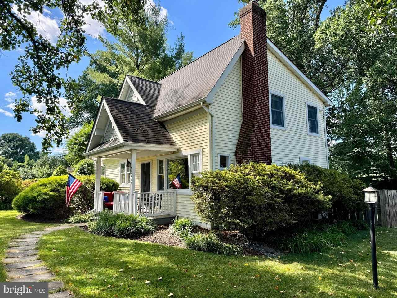 7608 Virginia Ave - Photo 4 of 45